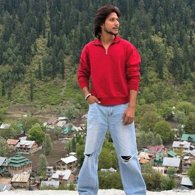 MUJASSIM BHAIYA 🔝
